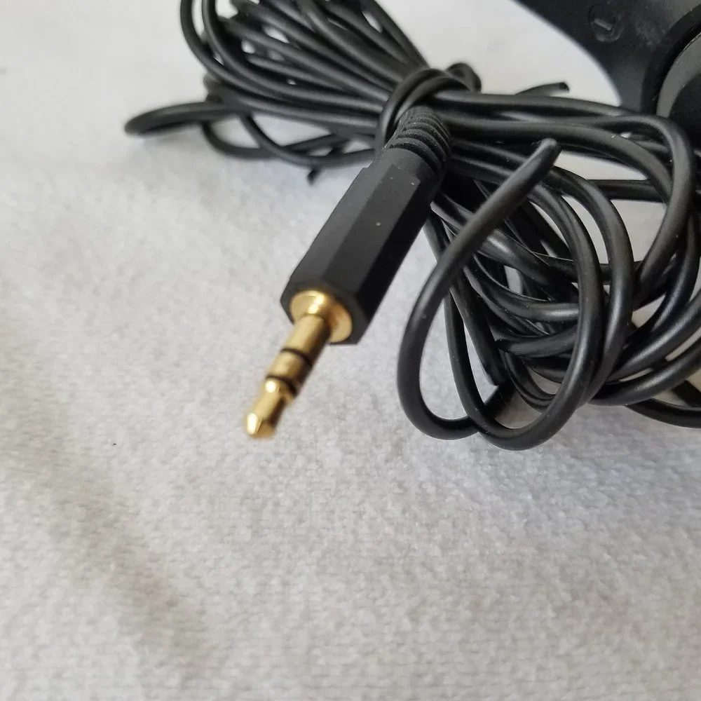Labtec Elite 810 High Performance Headphones EUC